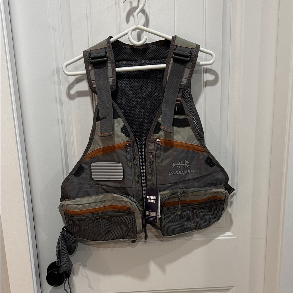 Men's Gray Outdoor Vest